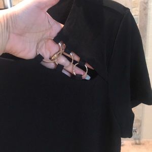 INC Black 3 ring top sz L